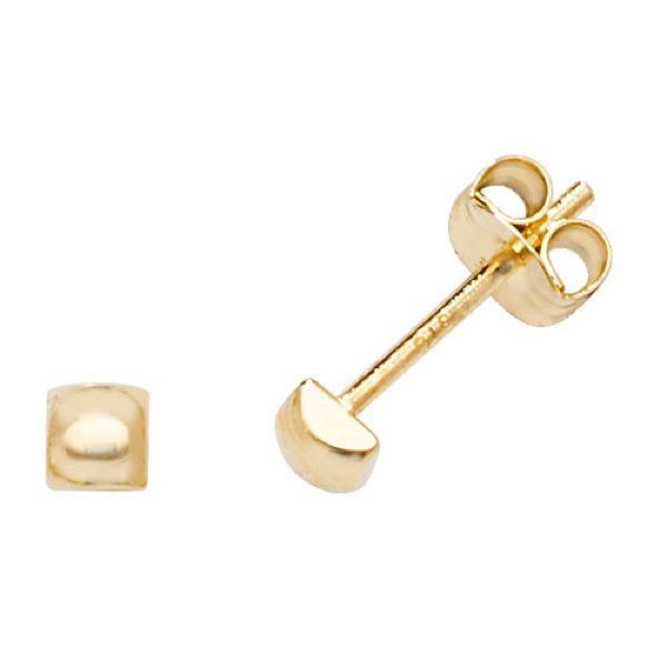 9 carat yellow gold stud earrings