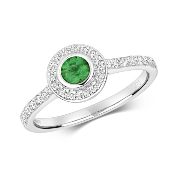 9 carat white gold emerald and diamond ring