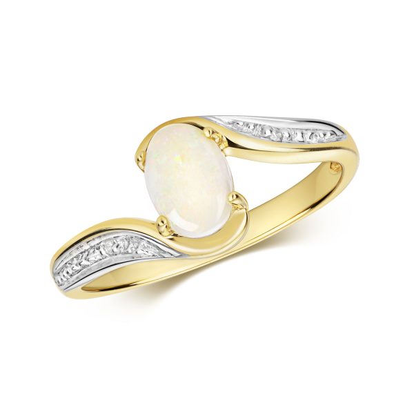 9 carat yellow gold opal and diamond ring