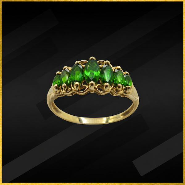 9 carat yellow gold tsavorite ring