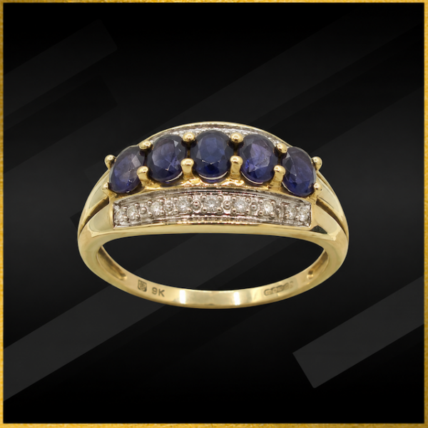 9 carat yellow gold sapphire and diamond ring