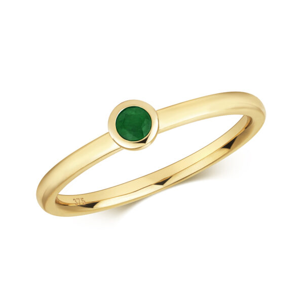 9 carat yellow gold emerald solitaire ring
