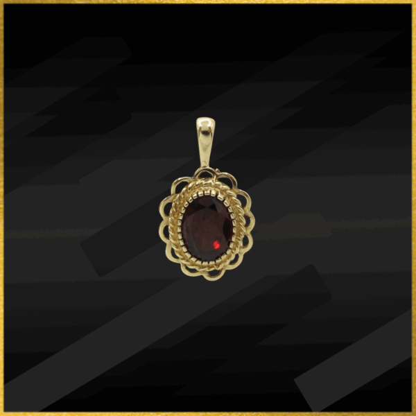 9 Carat Yellow Gold Garnet Pendant