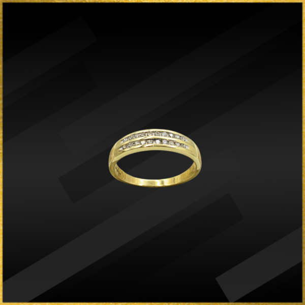 14 carat gold diamond ring
