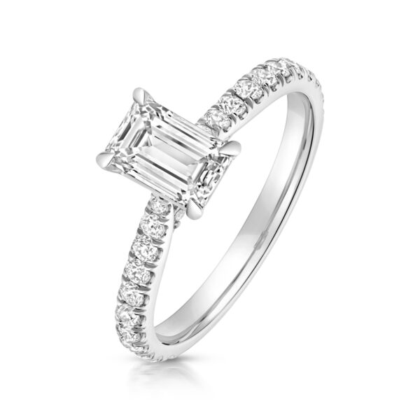 lab grown diamond ring