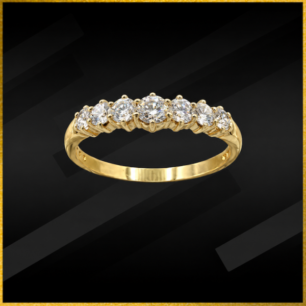 9 carat yellow gold 7 stone cz ring