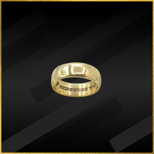 9 carat yellow gold plain wedding ring